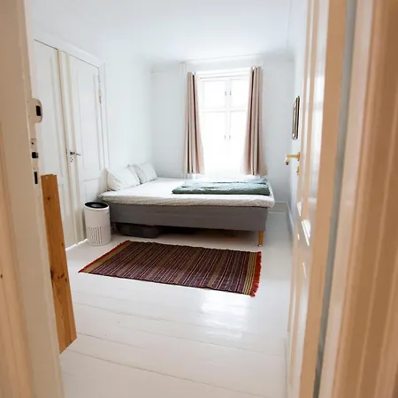 Super Spacious & Cozy I Rare Find Lejlighed *