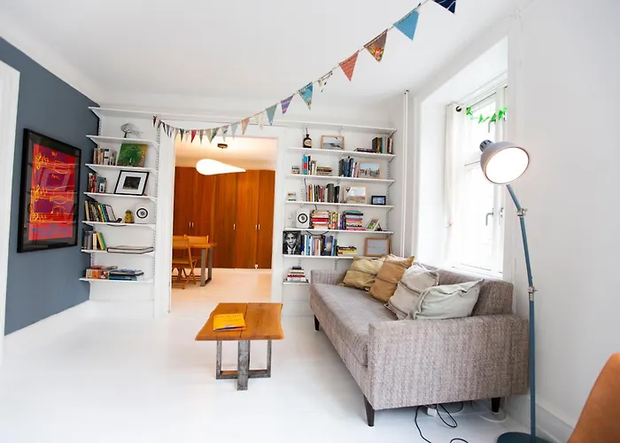 Super Spacious & Cozy I Rare Find Apartment